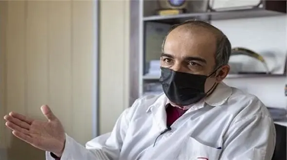 دکتر طبرسی: توقف روند کاهشی ابتلا به کرونا در ایران/ تزریق واکسن کرونا به 85 درصد جمعیت؛ شرط بازگشایی مدارس