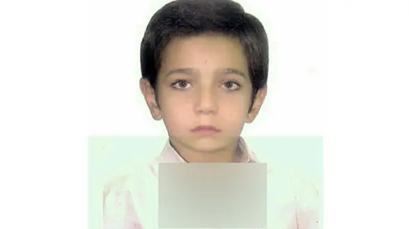 مردم تبریزی کودک گمشده را به خانواده اش برگرداند + عکس