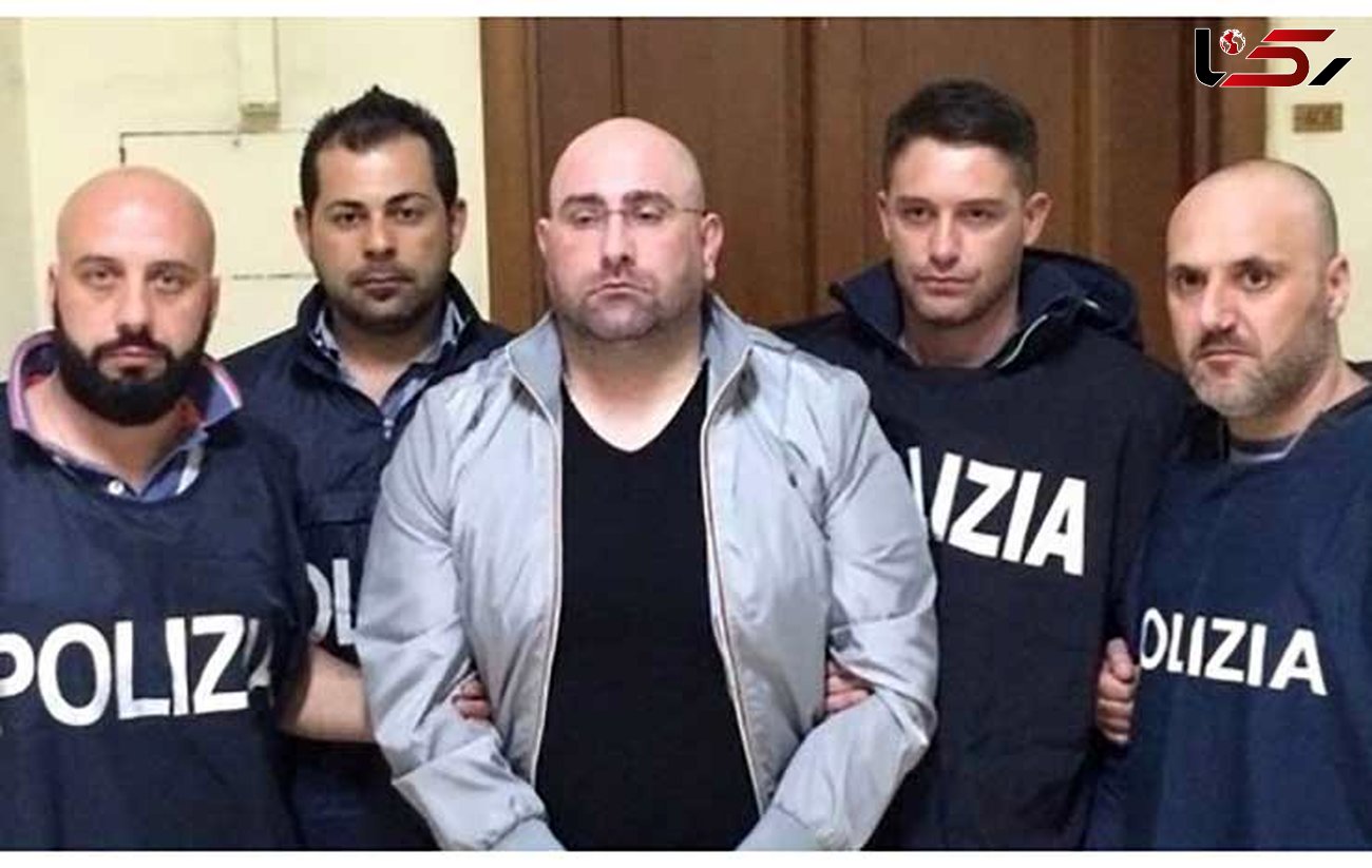 دستگیری رئیس مافیای بدنام ایتالیا هنگام تماشای بازی فوتبال + عکس