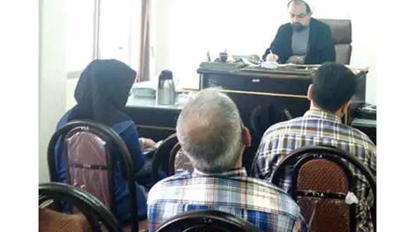 عکس های زن تهرانی دست به دست شد / مردان غریبه او را دیدند