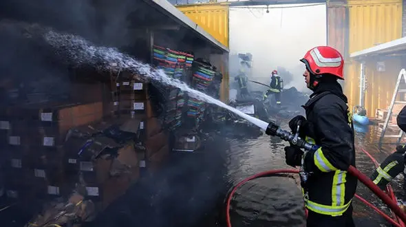 آتش سوزی بزرگ در قلب تهران + 5 عکس