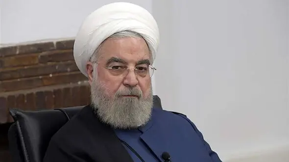 کارت دعوت خاص ضیافت افطاری حسن روحانی برای پرویز پرستویی و سارا بهرامی+عکس