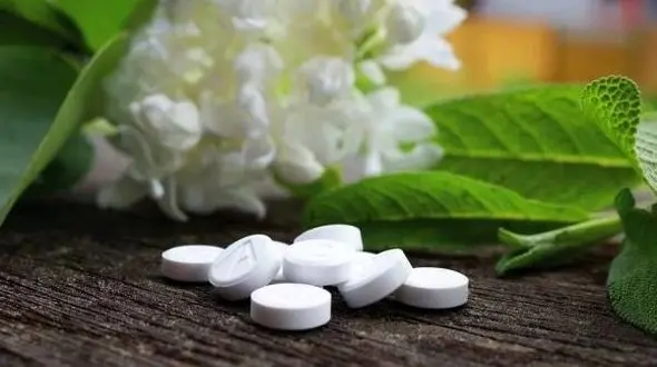 خطر خون ریزی داخلی با مصرف بیش از حد آسپرین