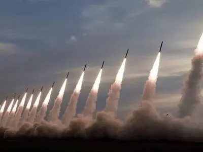 فیلم کارشناس اسرائیلی : ایرانی ها تضمین کرده اند که اسرائیل و عربستان و امارات را هدف قرار خواهند داد / اسرائیل آمادگی ندارد