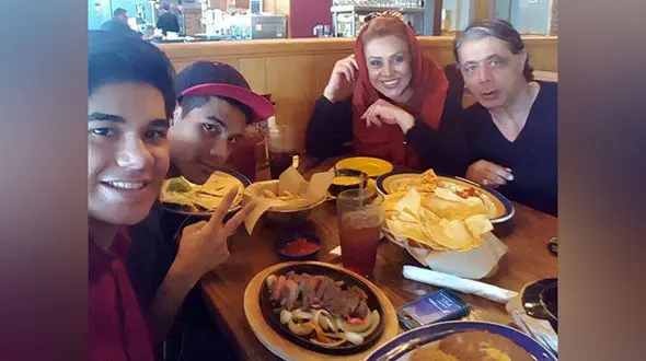 بازیگر زن معروف به تگزاس رفت +عکس