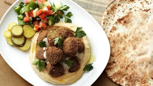 خوشمزه ترین فلافل گیاهی خانگی را بپزید+دستور تهیه