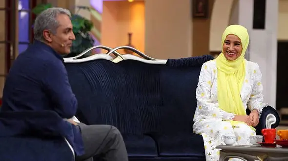 بازیگر کم حاشیه مهمان امشب دورهمى +عکس