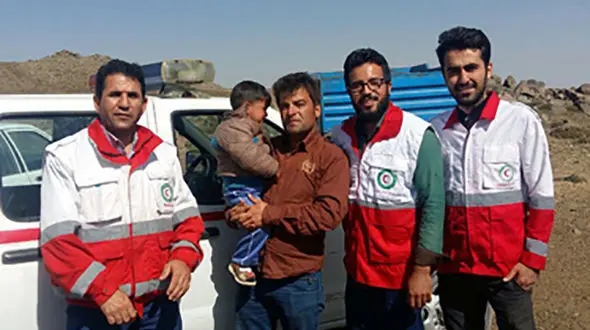 جستجوی 7 ساعته برای یافتن کودک 2 ساله در جنگل فندقلو+ عکس