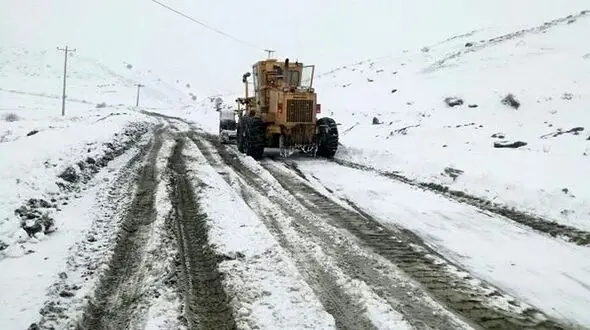 بازگشایی 160 راه روستایی مازندران / مسیر ارتباطی 50 روستا هنوز مسدود است 