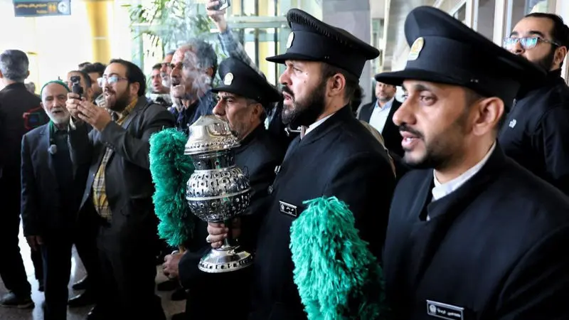 پیرغلامان حسینی وارد مشهد شدند