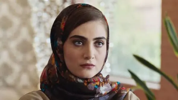 چهره و تیپ باورنکردنی آیسان سریال سقوط در دنیای واقعی/ تصاویر