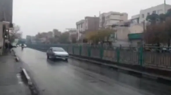 فیلم بارش باران صبحگاهی در تهران