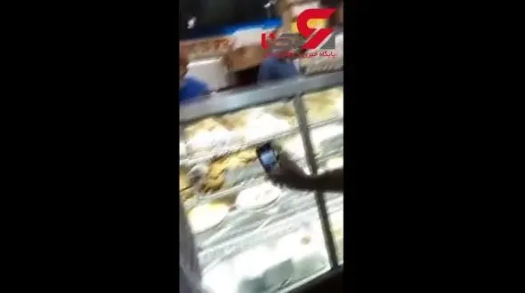 جولان موش ها در شیرینی فروشی + تصویر