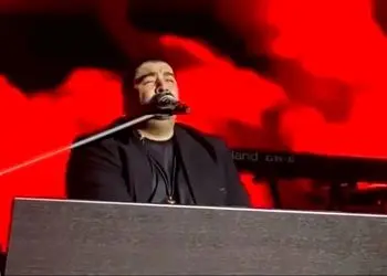 آواز استادانه؛ بهنام بانی تو کنسرت ترکیه بلالیم خوند ترک ها همه عاشقش شدن