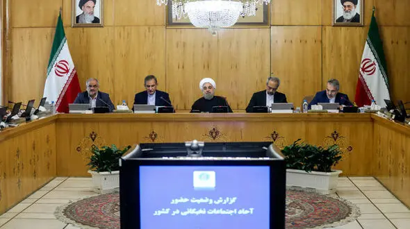 اقتصاد باید خصوصی شود/ دووزیر مامور توسعه بازارهای صادراتی شدند