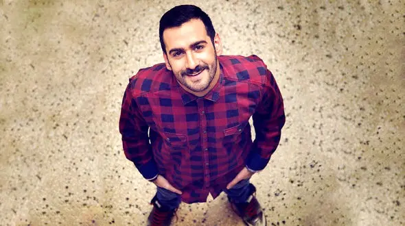 پیانو نواختن نیما شعبان نژاد + فیلم