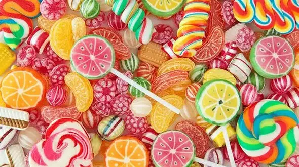 رنگ های مصنوعی خوراکی  تا 10 درصد در پرخاشگری و کاهش تمرکز کودکان موثرند