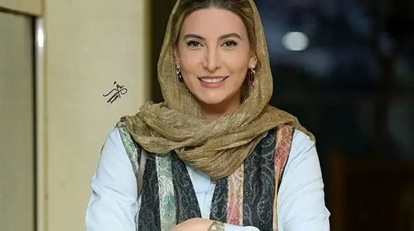 عکس/ تصویر متفاوت از فریبا نادری پریچهره سریال ستایش بعد از یک روز سخت کاری  / شادم از حضور انسانهایی که عاشقانه کنارم هستن... / خانم بازیگر را 11 سال بعد از سریال در 41 سالگی ببینید!