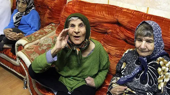 ۴۵۰۰۰ زن سالمند تحت پوشش بهزیستی