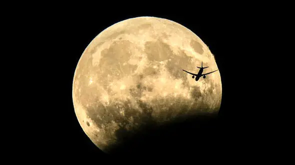 مشهد نخستین استانی است که ماه گرفتگی را رصد می کند 