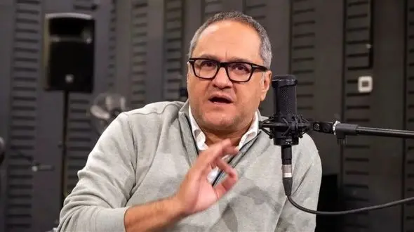 شباهت‌های دلنشین رامبد جوان و دخترش نوردخت سوژه کاربران فضای مجازی!