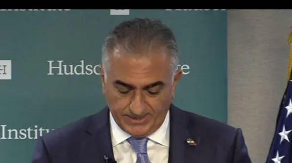 ماجرای پیشنهاد ربع پهلوی برای همکاری با جمهوری اسلامی/ وقتی وارث شاه مخلوع کاسه گدایی جلوی ایران دست گرفت!