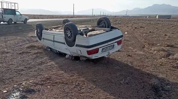 پژو واژگون شد و مثل فرفره دور خودش چرخید / در جاده گلپایگان رخ داد + فیلم 