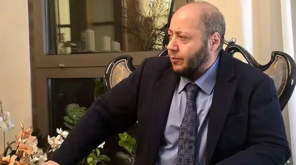 اولین قاب احساسی مازیار لرستانی شهره سابق و مادرش / پیام احساسی آقای بازیگر برای مادرش