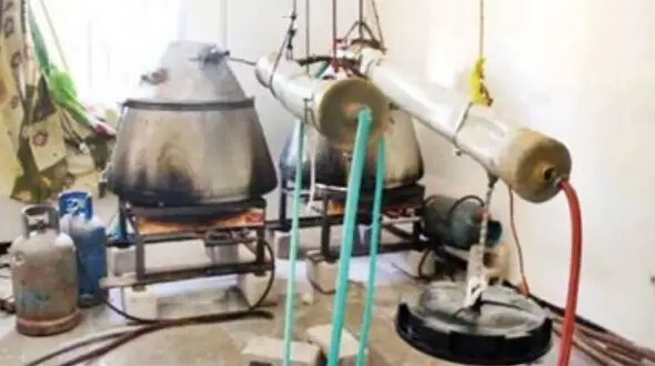 کارخانجات خانگی مرگ‌ فروشی / رازگشایی از ثروت مافیای ساخت مشروبات الکلی