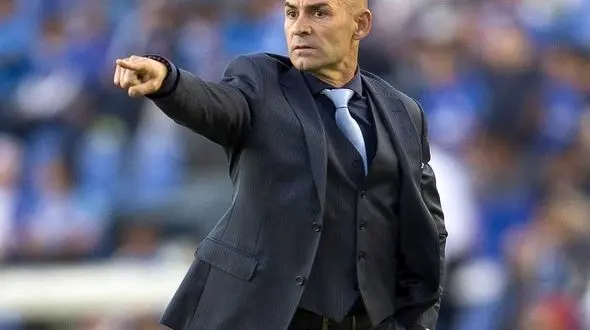 رسمی / سرمربی لالیگایی روی نیمکت تراکتور