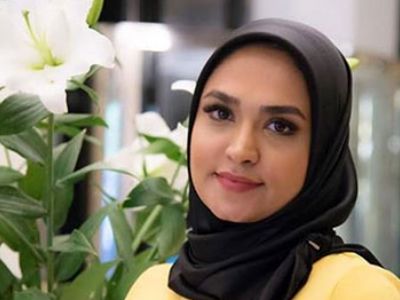اعتراض خانم مجری صداوسیما به برنامه احسان علیخانی : شوخی های جنسی بین زن و مرد..../ رقص هم برای خانم بازیگران آزاد  ... / پول مفتی که به ....