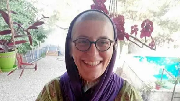 فیلم/ سوسن پرور: به من میگن زشت هستی و .... / نوجوونی عاشق شدم .....و به پسره پیشنهاد دادم و اون ....