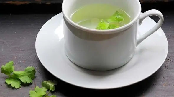 کاهش فشار خون با چای جعفری