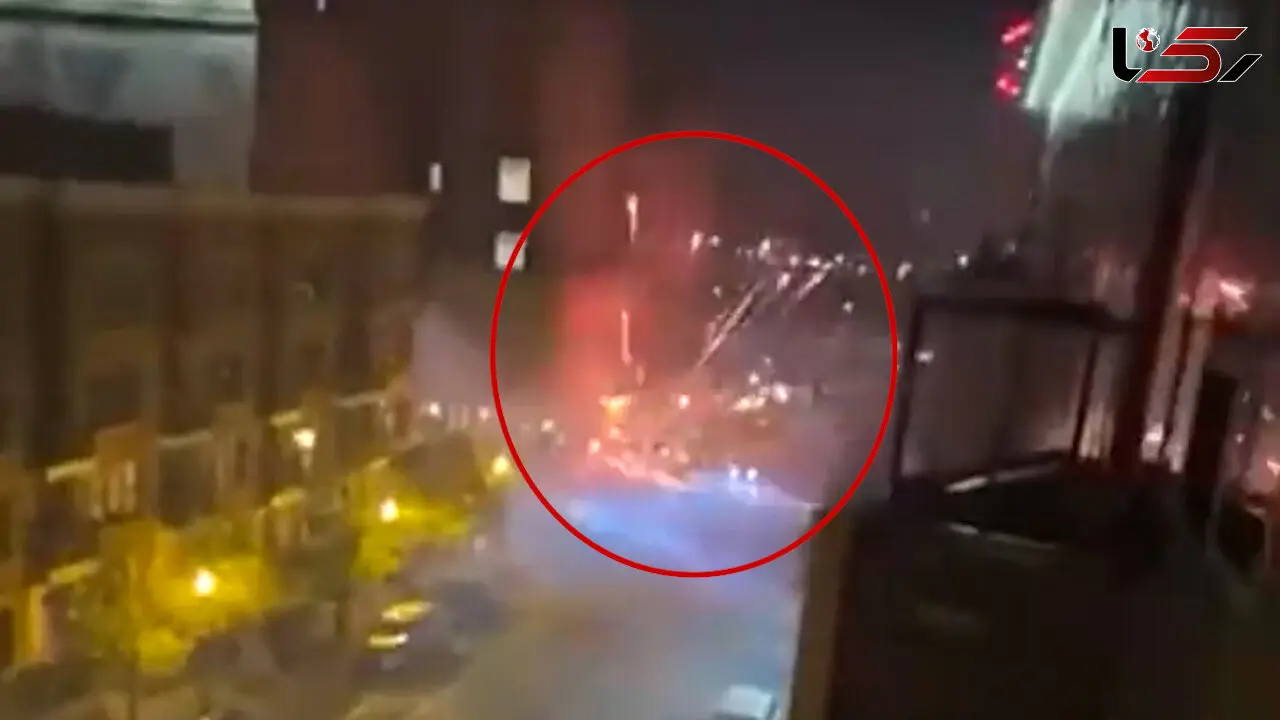 فیلم آتش بازی خطرناک و احمقانه هنگام دور دور شبانه! / ببینید