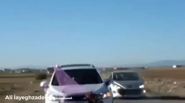 لحظه انفجار اسلحه همراهان عروس و داماد در یک عروسی ایرانی! + فیلم وحشتناک