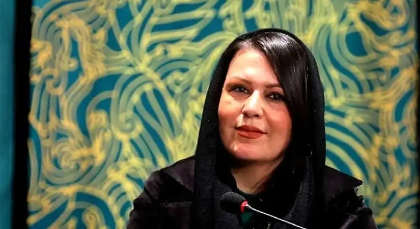 نگاهی به دکوراسیون اصیل و سنتی خانه گیتی قاسمی  از کوزه های سفالی و صندوقچه لاکی تا عتیقه جات نقره