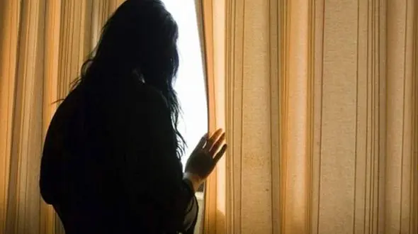 تن فروشی فهیمه  خانم مجری برنامه کودک تلویزیون / از قاب تلویزیون تا خانه فساد و اشک های شبانه!