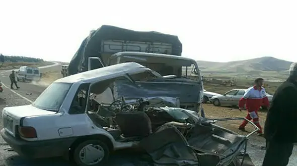 کشته شدن 3 نفر در اثر سقوط پراید/ در کرمانشاه رخ داد