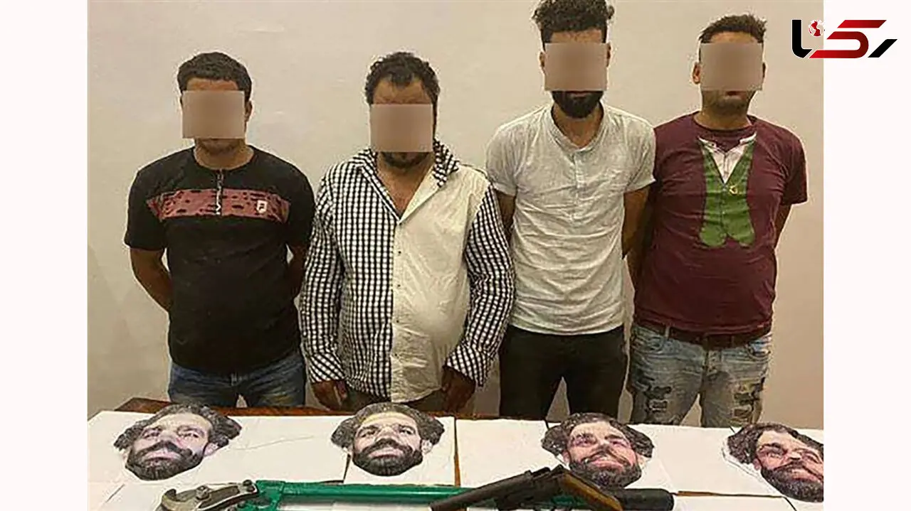 زورگیری های خشن  4  مرد با ماسک محمد صلاح + عکس