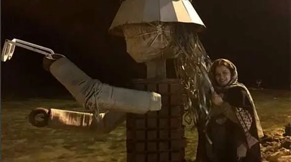 کیش و مجسمه های عجیب غریب‌اش