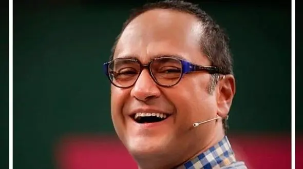 فیلم / پسر خاله کلاه قرمزی خطاب به رامبد جوان: یه ماشین قراضه به جای بابات و ننت و خودت به باد رفت، به دَرَک!