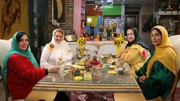 اعتراض خانم بازیگر به گیاه خواری / مگه بز هستیم! + فیلم