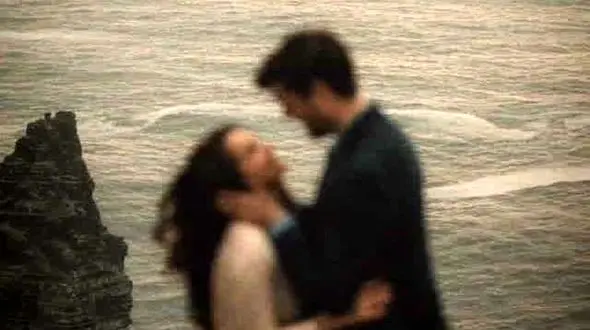 طالع بینی روز/ پنج شنبه 7 اسفند 1404/  اسم عشقت رو بگو و بیا که قراره رازش برات فاش شه، یه انرژی عجیب بین شما جریان داره که نمیشه انکارش کرد