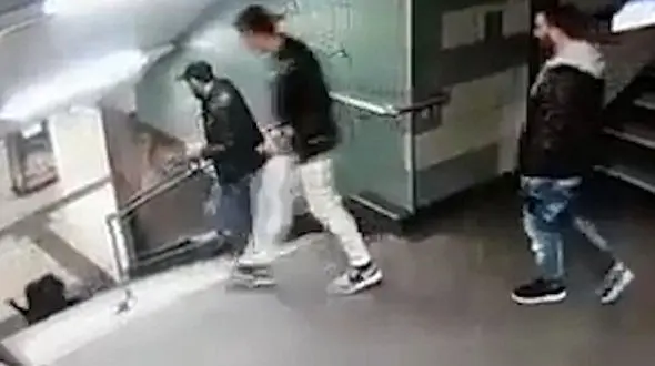 دستگیری عامل حرکت زشت با دختر جوان در مترو / بادیگارد مشهور جایزه تعیین کرد + فیلم تلخ حادثه