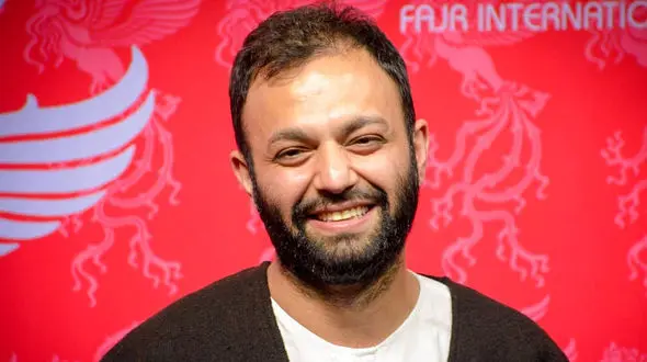 بازگشت صابر ابر به صحنه تئاتر