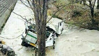 مرگ دو سرنشین یک خودرو به دلیل سقوط به رودخانه +عکس