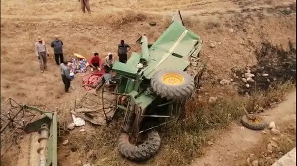 مرگ دلخراش راننده کمباین بر اثر سقوط از پل 
