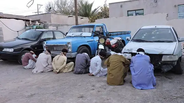 انهدام یک باند بزرگ قاچاق مواد مخدر در قلعه گنج + عکس