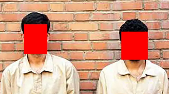 آزار و اذیت گروهی به شهلا داخل خودروی پژو + عکس مردان بی حیا