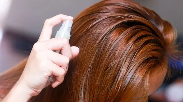 درخشندگی موهای خشک با این سرم شگفت انگیز